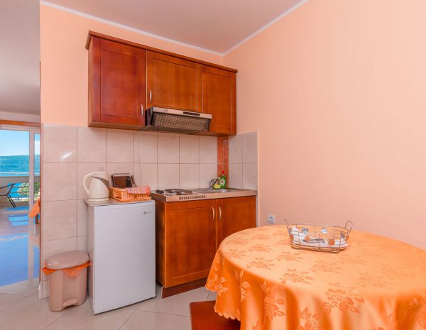 Studio with a beautiful sea view